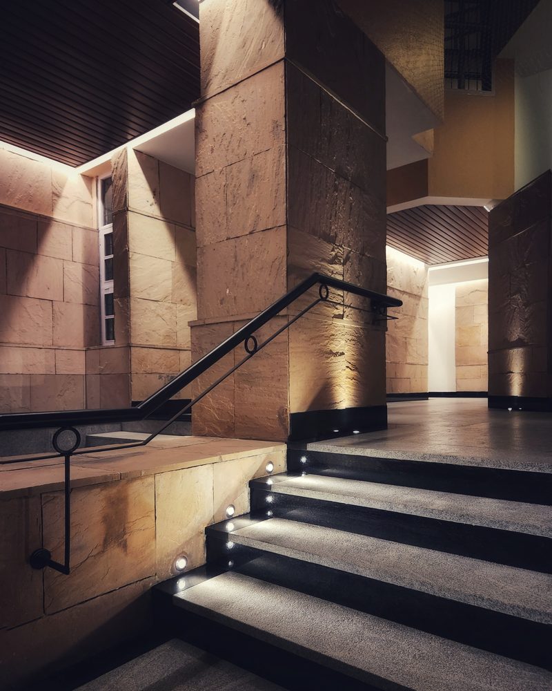A-87 Richmond Road — Stair to the podium