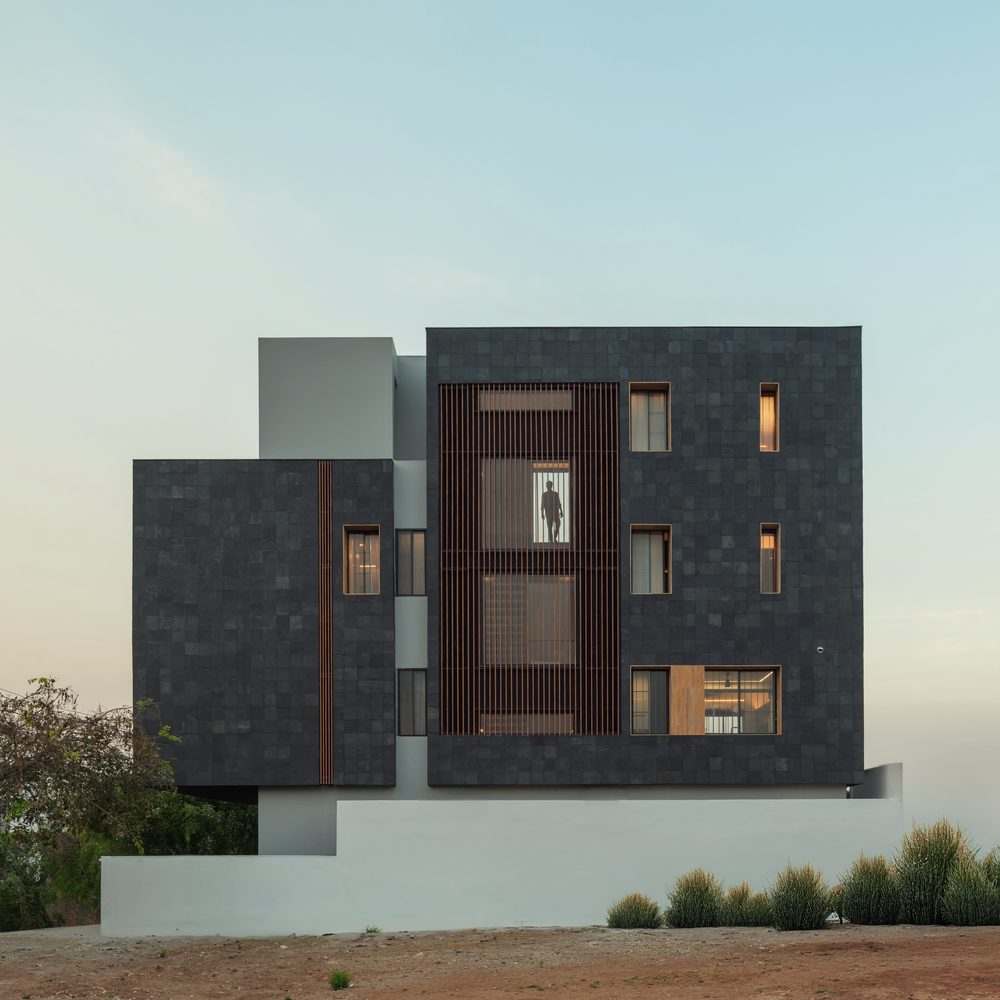 Black Rock House — Street elevation, straight on