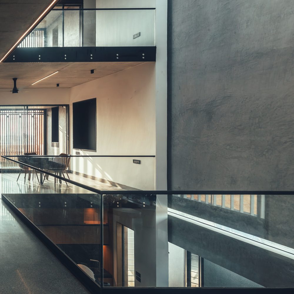 Black Rock House — Atrium glazing from the bridge