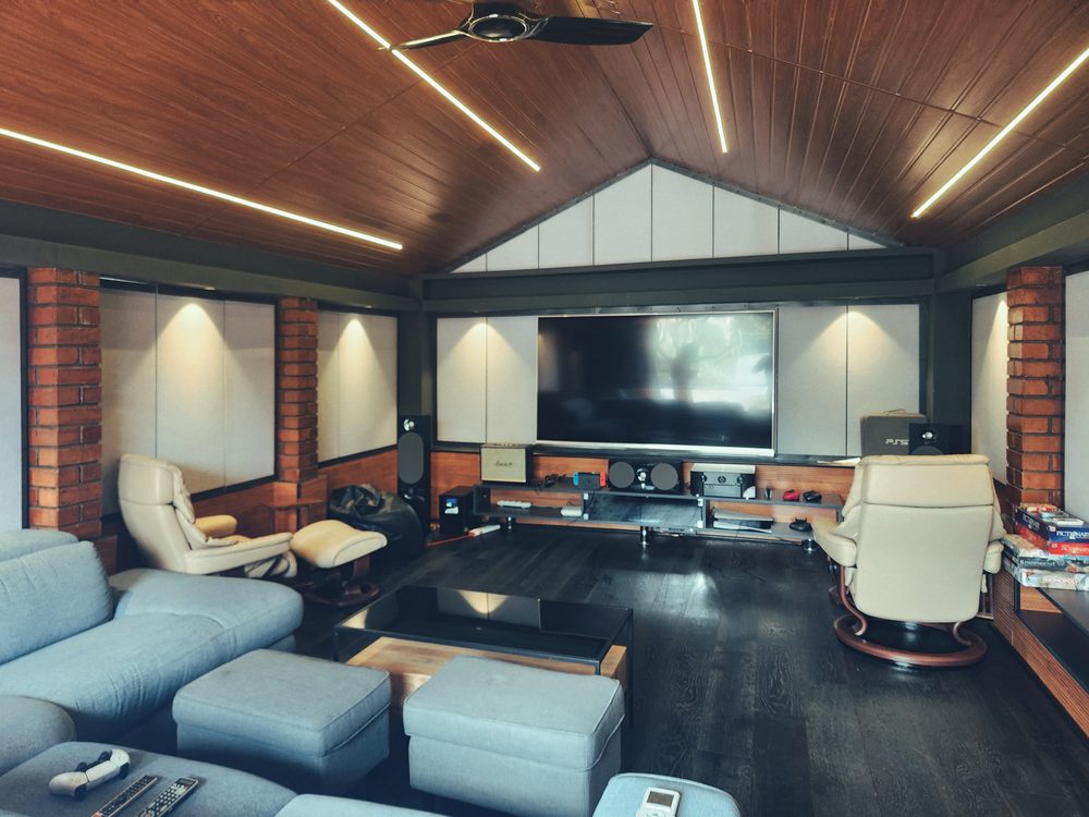 H-12 Walton Road — Terrace entertainment room